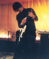 Kurt Swinghammer - Photo by Mario Georgiou