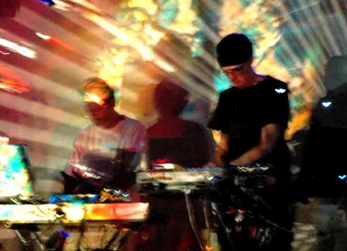 dreamSTATE live - photo by Eric Hopper