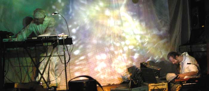 dreamSTATE at C'est What 2001 06 05 - photo by Mario Georgio