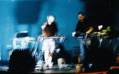 dreamSTATE live @ Symptom Hall - photo by Mario Georgiou